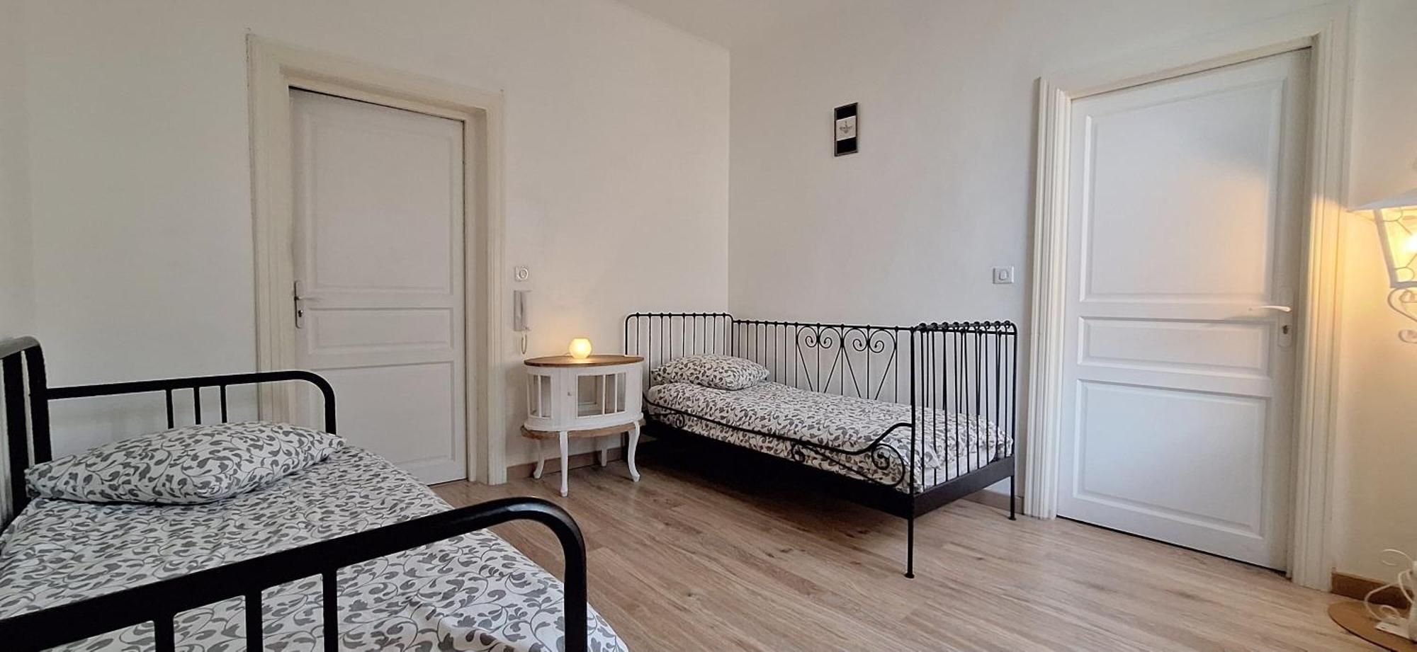 103M2 D'Espace Et De Calme Au Coeur De Μονπελιέ Εξωτερικό φωτογραφία
